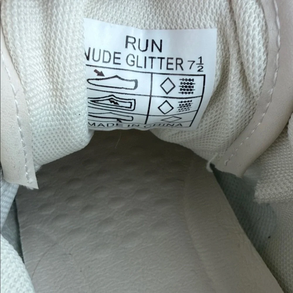 Vintage Havana Women's Nude Glitter Star/Tan‎ Sneakers Shoes Casual Size 7.5